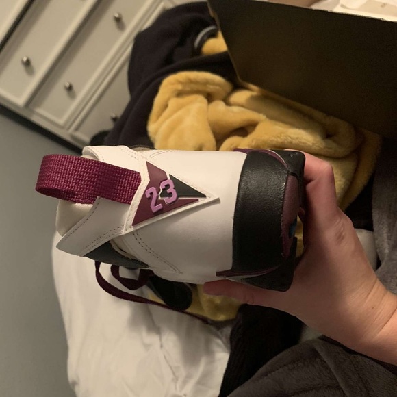 Fuchsia glow berry Jordan 7’s - Picture 7 of 8